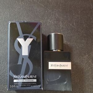 Yves Saint Laurent Eau de Parfum - Elegant Black Design